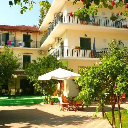 Des Roses Hotel Platanias  Zewnętrze zdjęcie