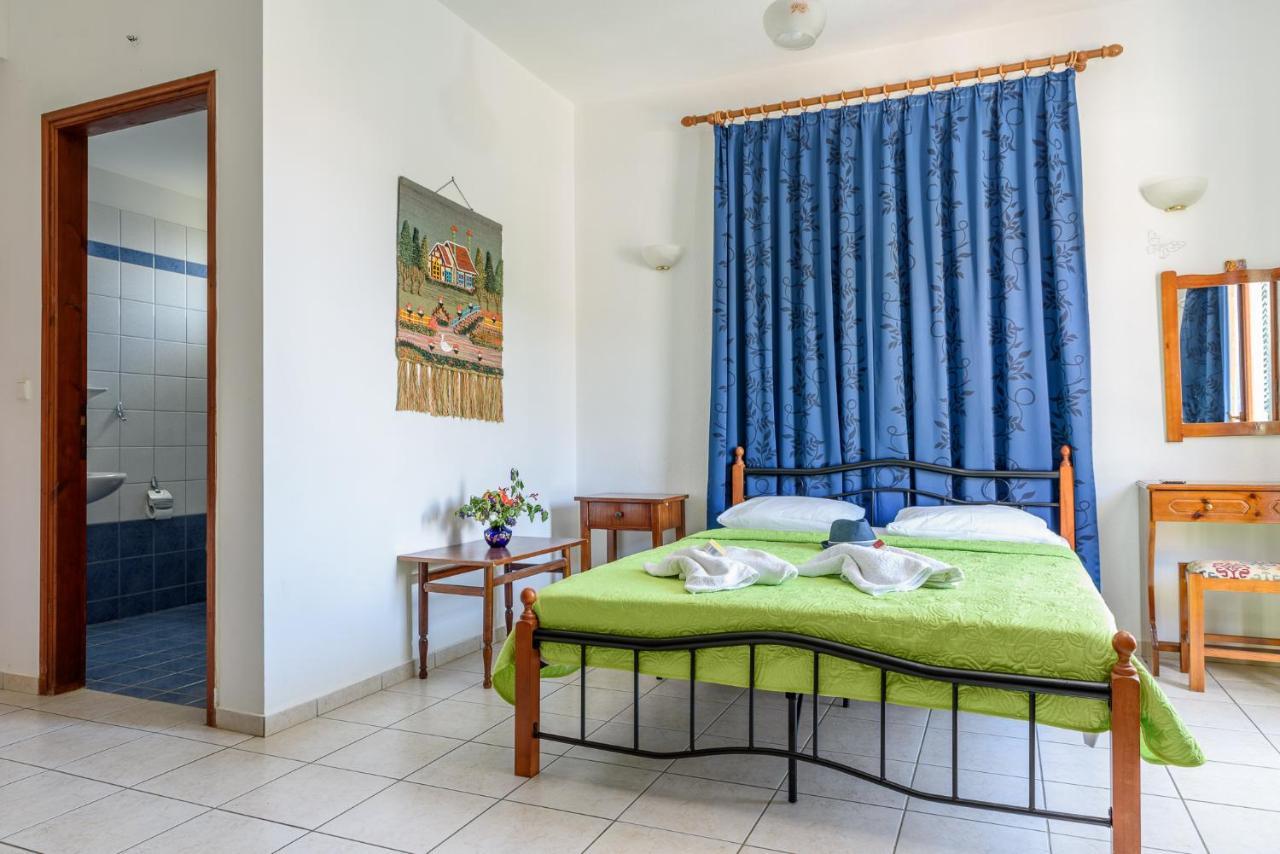 Des Roses Hotel Platanias  Zewnętrze zdjęcie